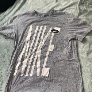Nike tee shirt